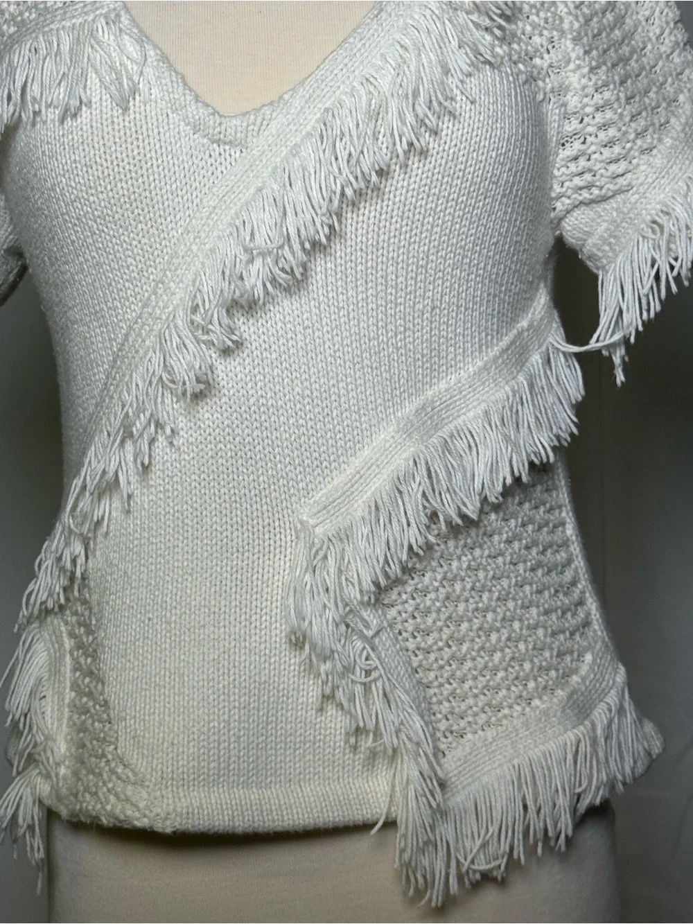 Anthropologie V-Neck Short Sleeve Cotton-Silk Fringe Knit Top size Small